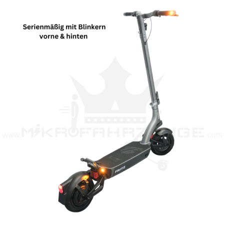 Der TRITTBRETT Fritz E-Scooter – ideal für Stadtfahrten, Pendelverkehr und Abenteuer im Grünen. Mit kraftvollem Hobbywing Controller und optimiertem Motor für starke Beschleunigung, hohe Reichweite und verlässliche Leistung auf jedem Terrain.