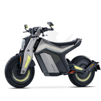 naxeon IAM Lite I AM Elektromotorrad futuristisch 6500W 120km Reichweite 95kmh