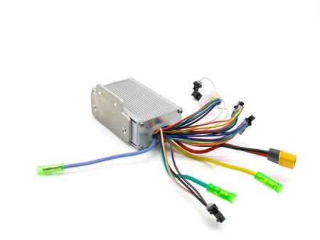 Original Kugoo KuKirin G2 Pro Controller – 48V, 20A, 1000W Leistung. Kompatibel mit der Internationalen Version bis 2024, ideal für kraftvolle und zuverlässige Steuerung.