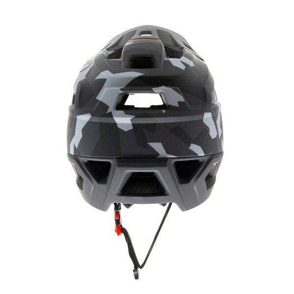 CP06 E-Scooter Motocross Sport Integralhelm im markanten Camouflage-Design. Leicht, sicher und in den Größen M oder L erhältlich.