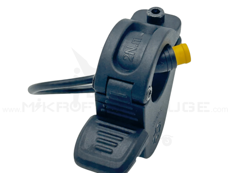 KuKirin G3 Pro Gashebel Modell 300X mit 8mm Rundstecker (3-Pin) – Ergonomisches Daumengas für präzise Fahrsteuerung und sanfte Beschleunigung.