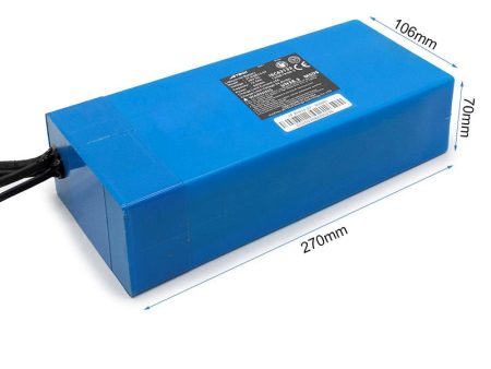 48V 12,5Ah E-Scooter Akku mit XT60-Stecker, dualen Ladeanschlüssen und kompaktem Design. Hersteller: Jetech