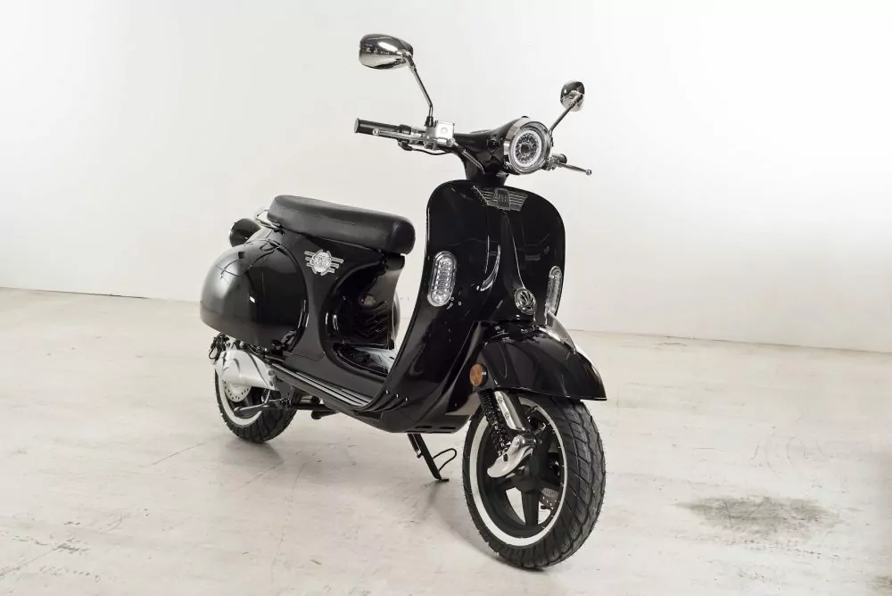 E.F.O EV5000 Elektroroller 90km/h 100km Reichweite E-Scooter 72V 52Ah